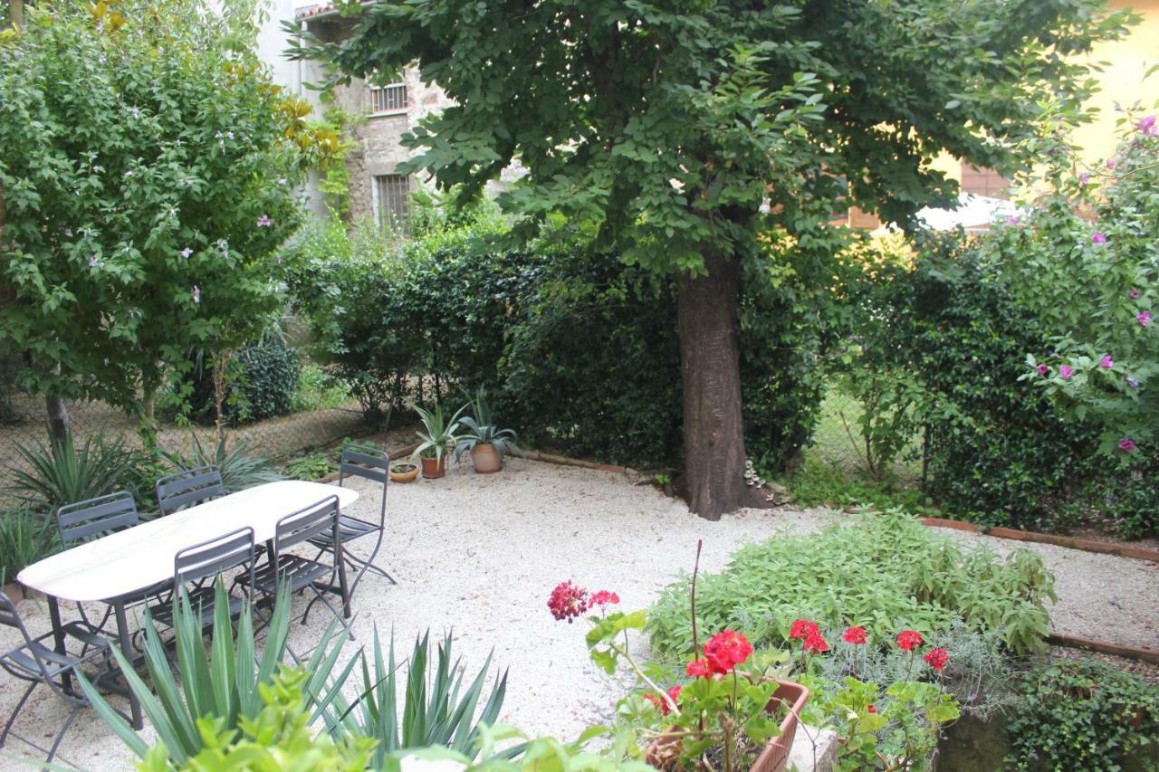 Residence Via Benamati Cagli Εξωτερικό φωτογραφία